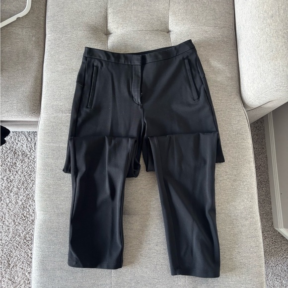 Lululemon Athletica Black Cropped Pants - Picture 1 of 3